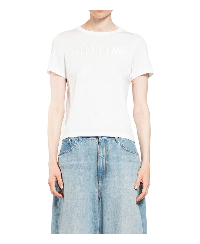 embroidered-logo-slim-tee