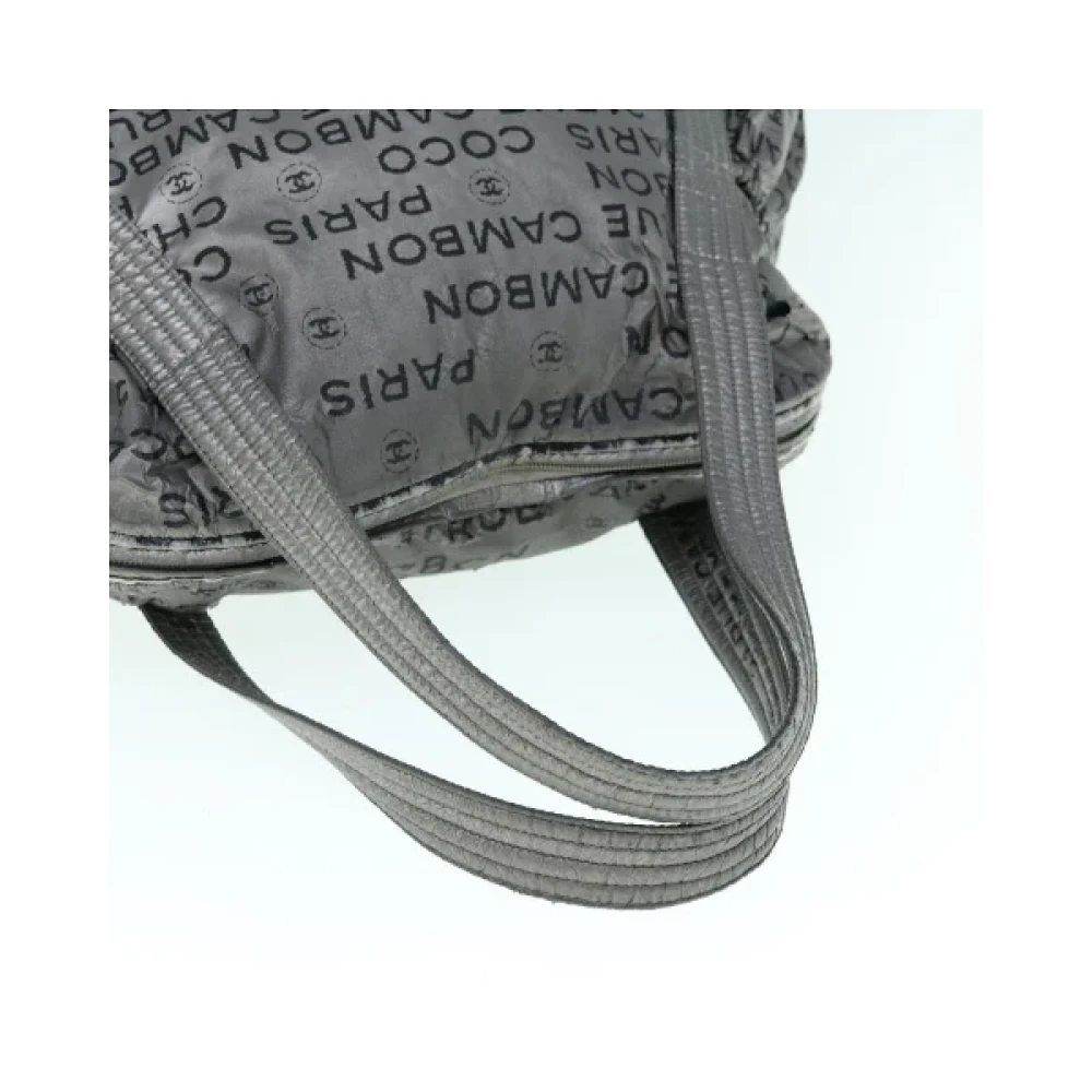 Chanel Vintage Pre-owned Nylon chanel-bags Gray Dames