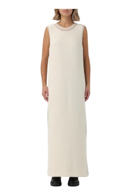elegant-knit-maxi-dress-with-side-slits