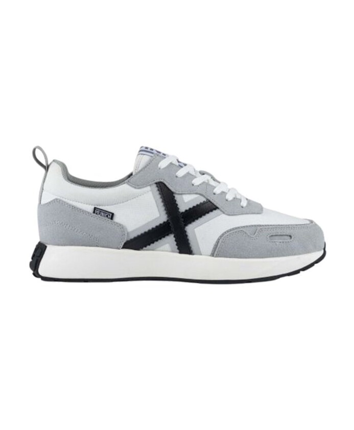 white-sporty-textile-sneakers-with-rubber-sole