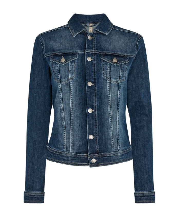 veste-de-printemps-au-style-classique
