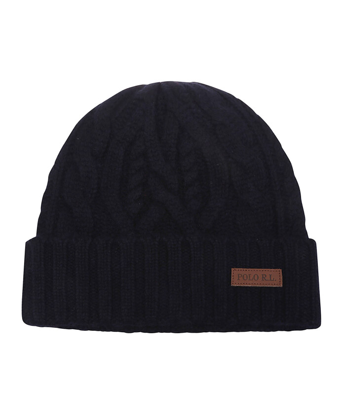 stylish-beanie-hat-for-winter-season
