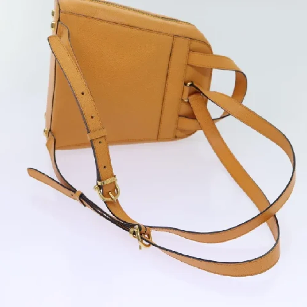 Celine Vintage Pre-owned Leather backpacks Orange Dames