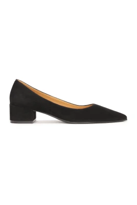 Svarta mocka lågklackade pumps