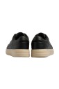 sneakers-en-cuir-confortables-en-noir
