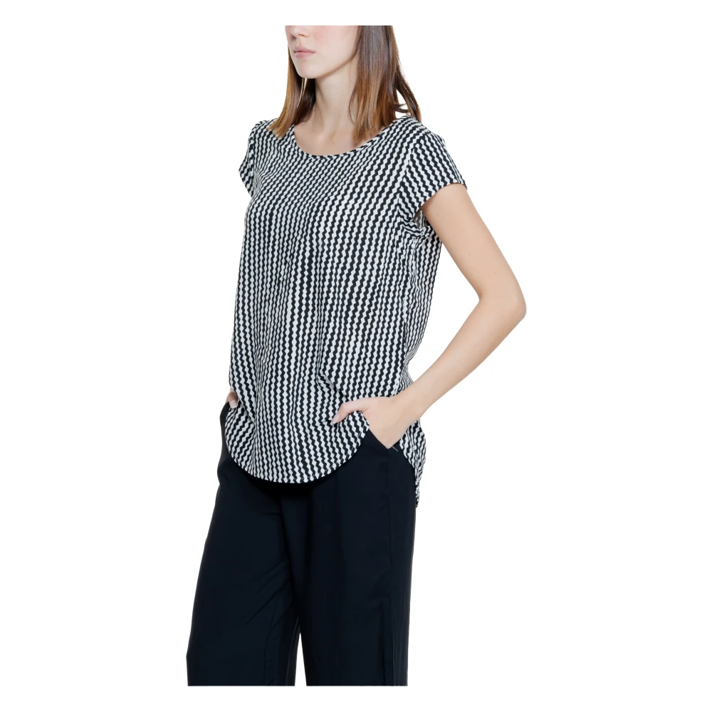 Only Korte mouw blouse met AOP-print Black Dames