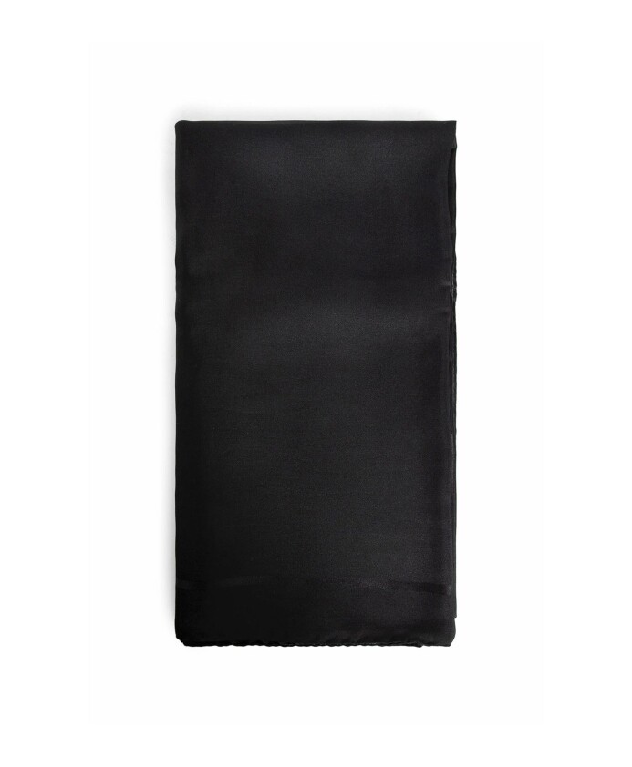 svart-sidenscarf-med-cassandre-design
