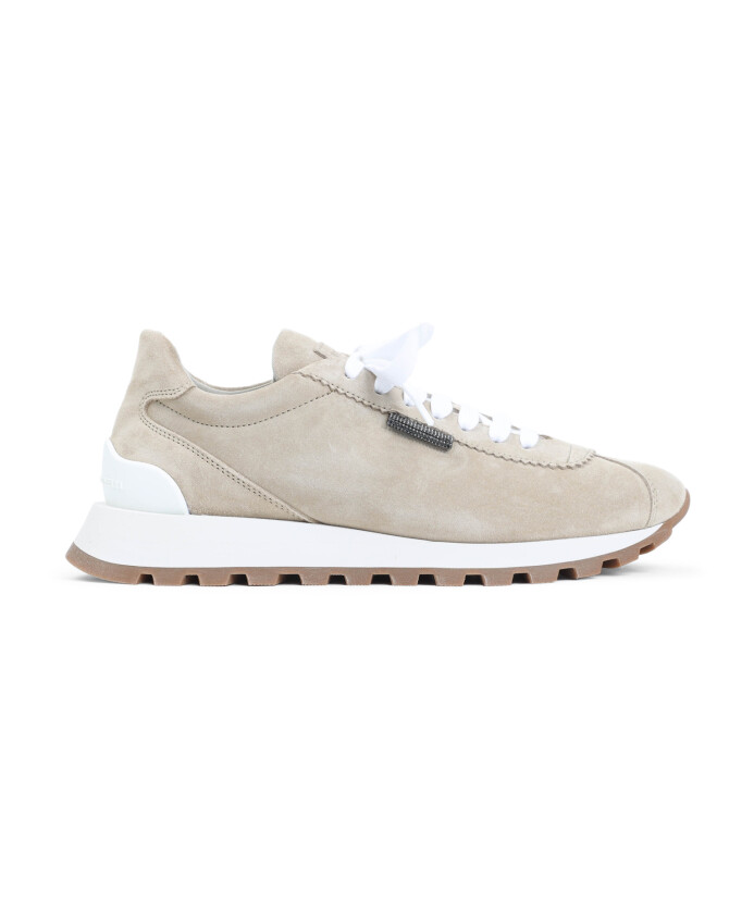 sneakers-de-luxe-en-daim-nude-neutrals
