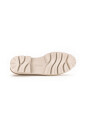 chaussure-a-lacets-avec-dessus-en-daim