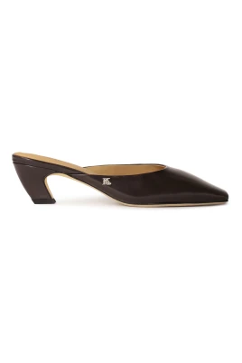Slip-on tofflor med full front