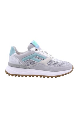 stylish-sneaker-ganshoren