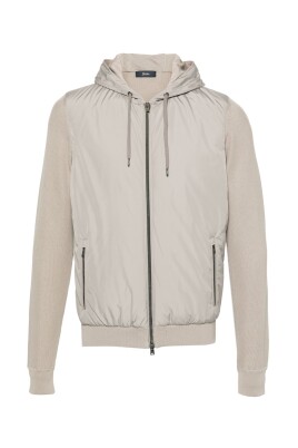 hooded-coat-with-zip-pockets
