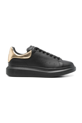 black-leather-lace-up-sneaker