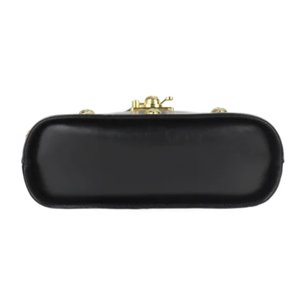 Salvatore Ferragamo Pre-owned Fabric shoulder-bags Black Dames