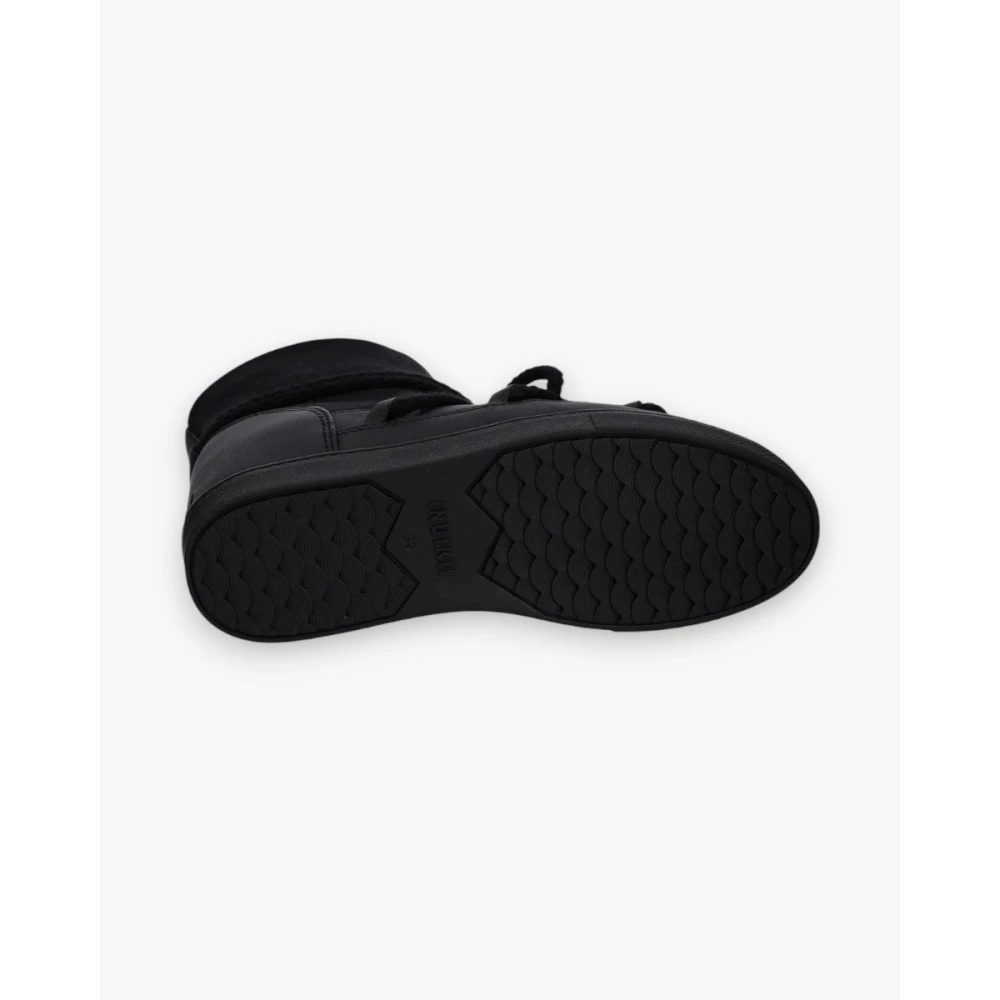 Inuikii Classic Wedge
