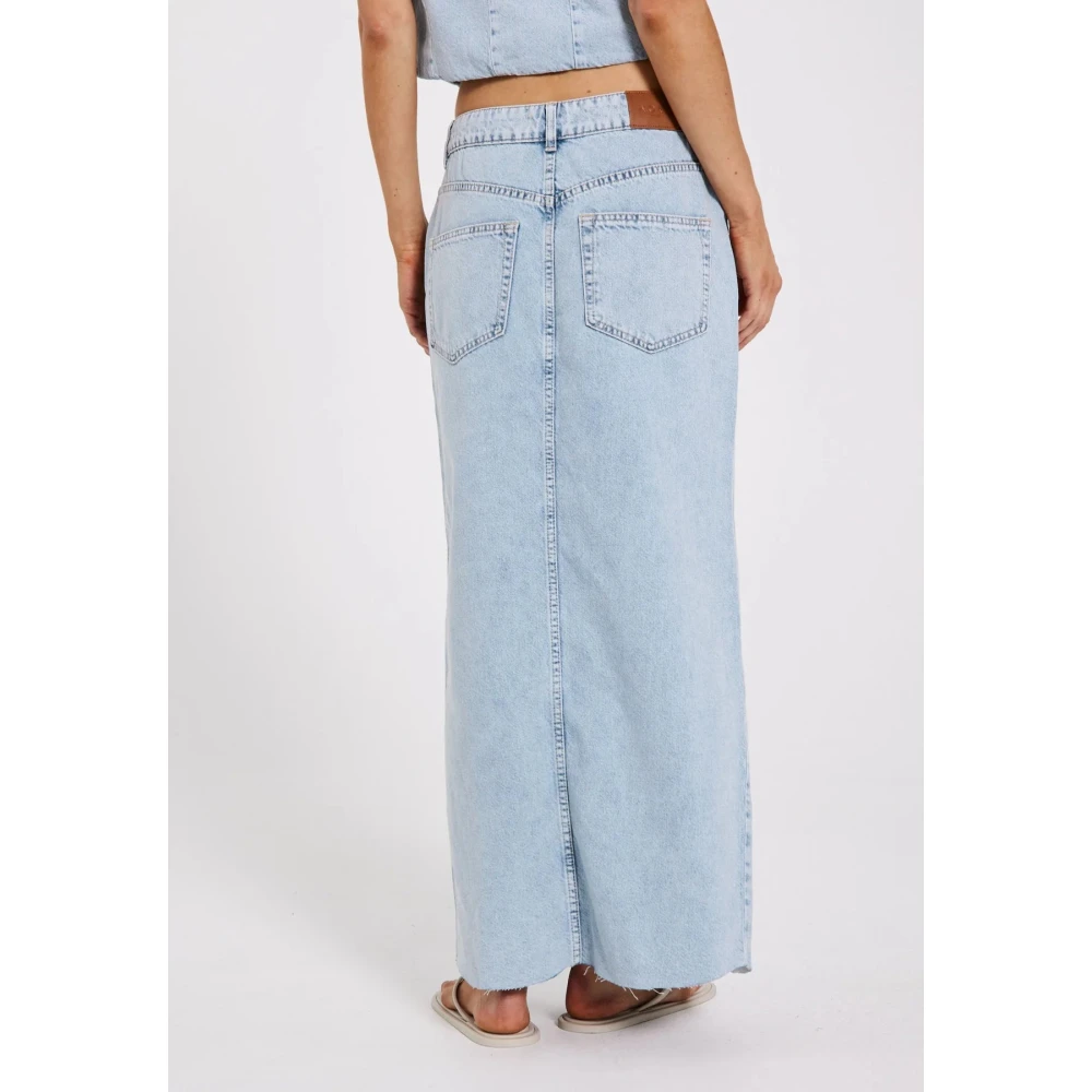 Norr Maxi Denim Rok met Voorsplit Blue Dames