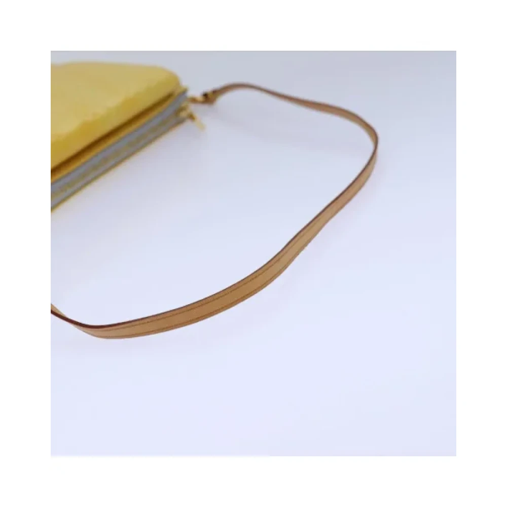 Louis Vuitton Vintage Pre-owned Leather louis-vuitton-bags Yellow Dames