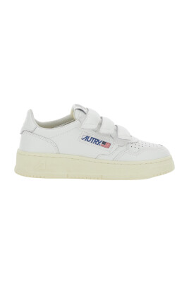 kidstripes-baskets-basses-avec-logo