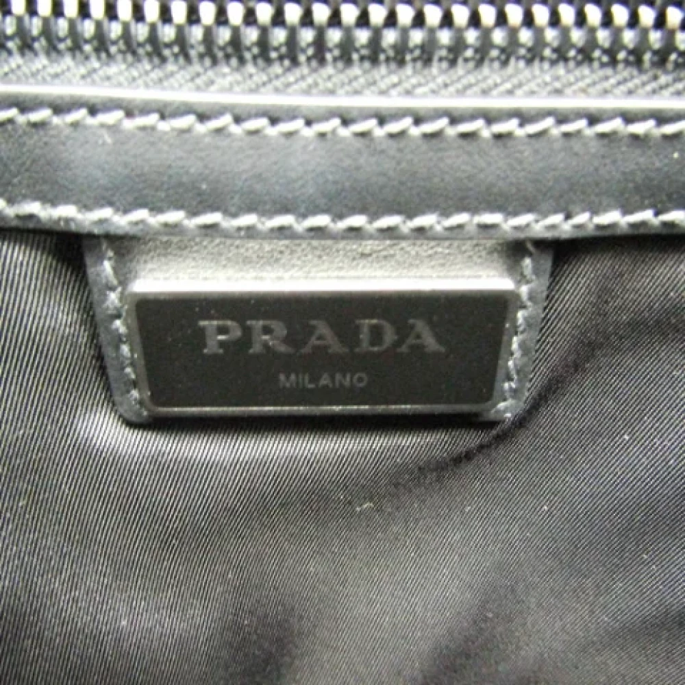 Prada Vintage Pre-owned Leather shoulder-bags Black Dames