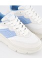sneaker-vit-bla-stilfull-modell