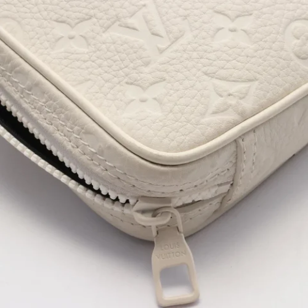 Louis Vuitton Vintage Pre-owned Leather shoulder-bags White Dames