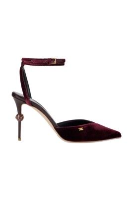escarpins-slingbacks-en-cuir-avec-talon-bijou