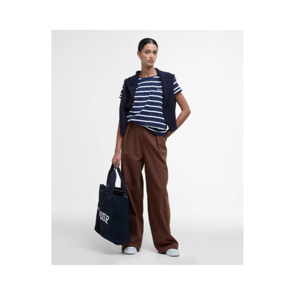 Barbour Blauwe T-shirts en Polos met Zak Blue Dames