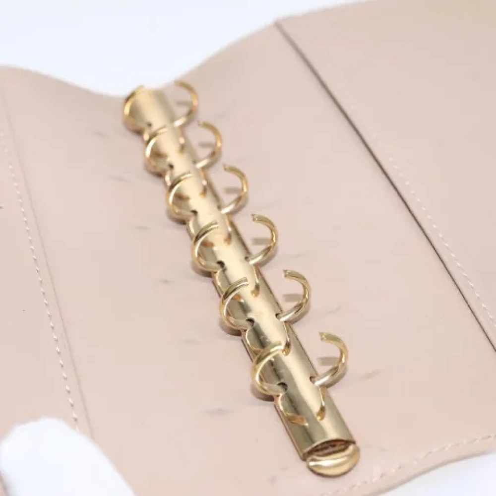 Louis Vuitton Vintage Pre-owned Leather home-office Beige Dames