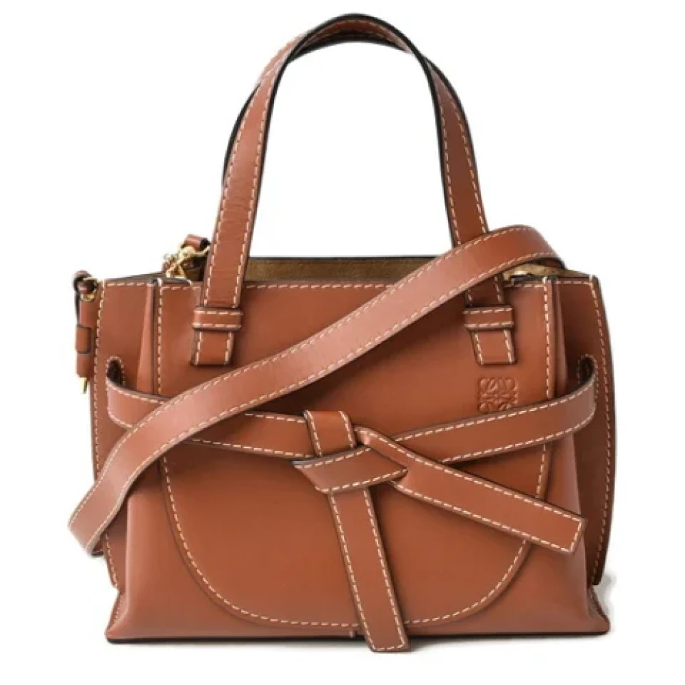 Loewe Pre-owned Fabric handbags Brown Dames