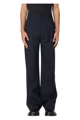 stylish-pants-for-men-and-women
