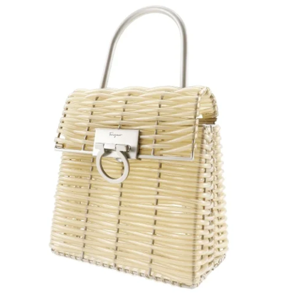 Salvatore Ferragamo Pre-owned Plastic handbags Beige Dames