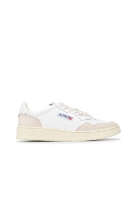 white-lace-up-sneaker-with-logo-patch