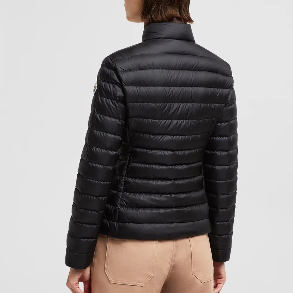 Moncler Korte Donsjas Zwart Slim Fit Black Dames