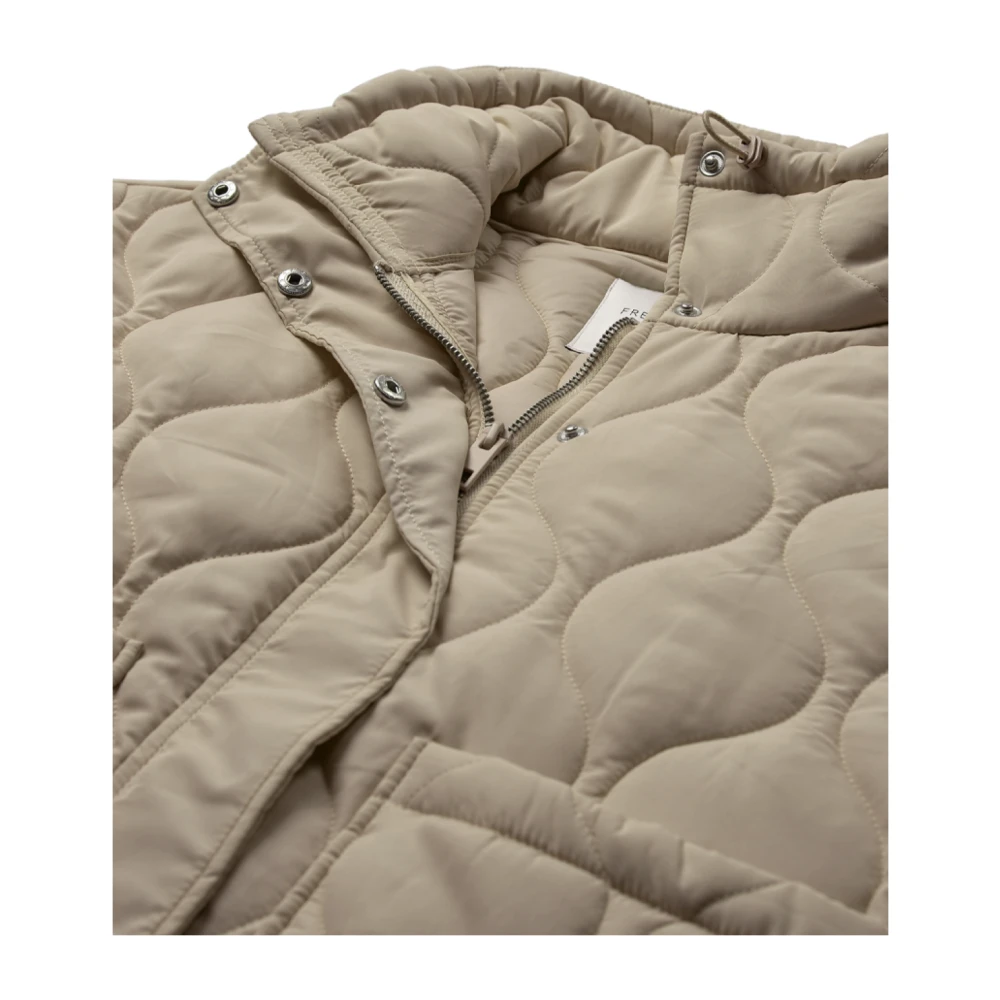 Freequent Gewatteerd jasje met elegant patroon Beige Dames