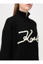 pull-en-tricot-a-col-montant