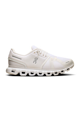 white-sneakers-with-cloudtec-technology
