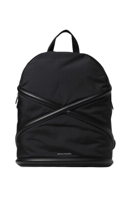 harness-backpack-crossstrap-design