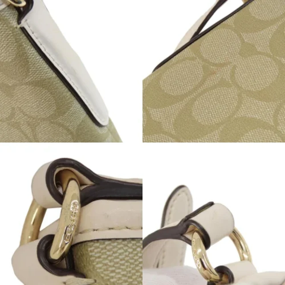 Coach Pre-owned Canvas shoulder-bags Beige Dames