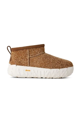 Classic Ultra Mini Wrap Tech Boot
