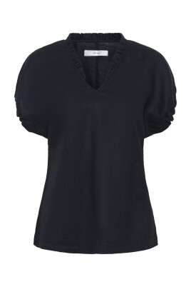 black-linen-top-with-ruffle-detail