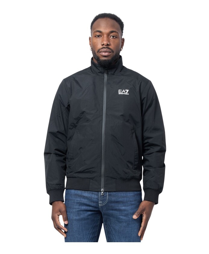bomber-noir-avec-col-haut