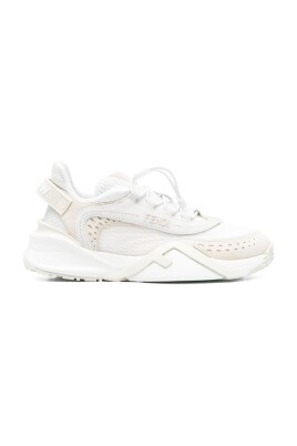 white-chunky-sneakers-with-toggle-closure
