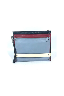 pre-owned-leather-clutches