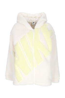 high-pile-jacket-with-logo