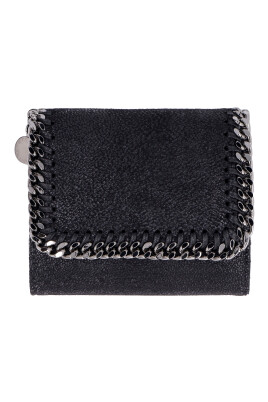 chic-flap-wallet-with-chain-trim