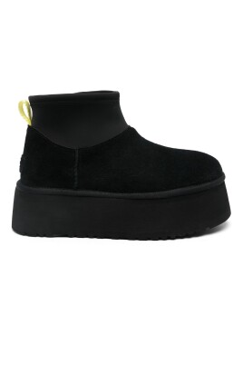 sorte-klassiske-mini-slip-on-kilestovler