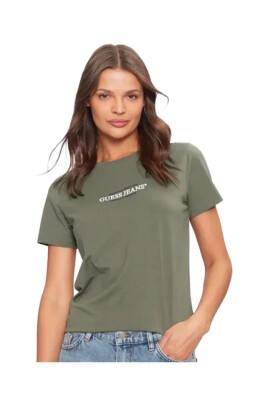 t-shirt-decontracte-de-style-americain