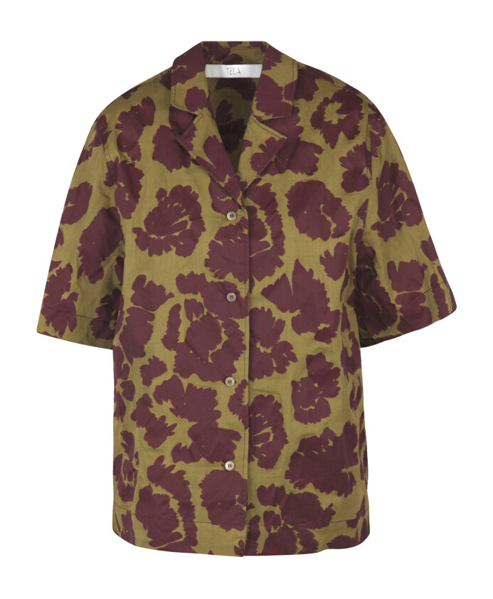 cotton-shirt-with-short-sleeves