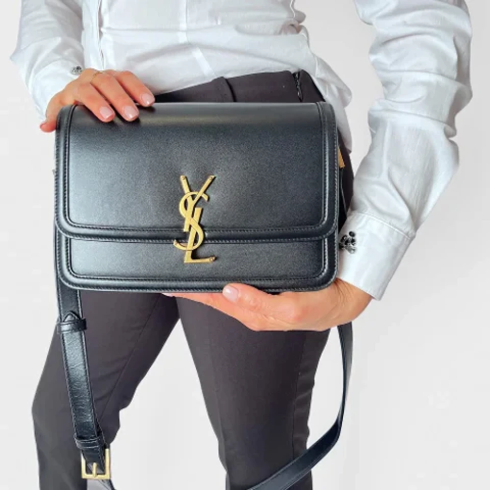 Yves Saint Laurent Vintage Pre-owned Leather handbags Black Dames