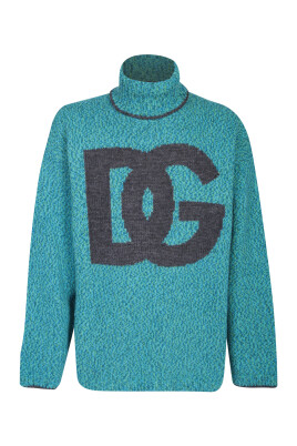 luxurious-grey-knitwear-aw23